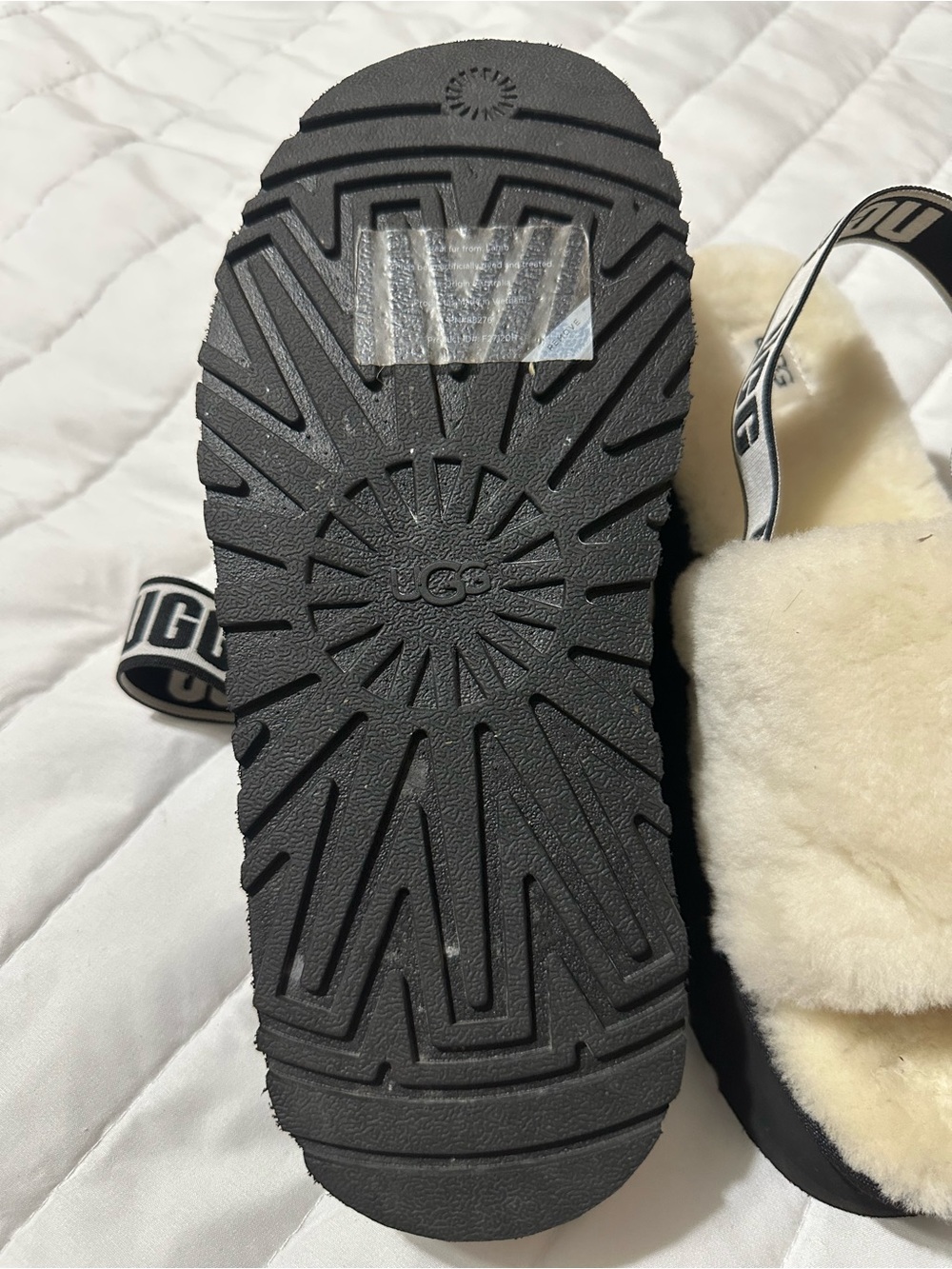 UGG Cream Sheepskin Fluff Platform Slide Sandals with Black Sole - Picture 5 of 5